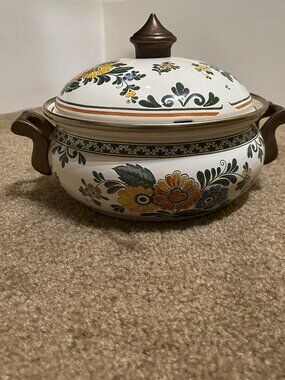 Vintage Asta German Enamelware Dutch oven with lid